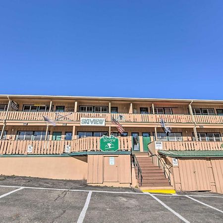 Red River Ski Condo On Main St - Mtn View! Exteriör bild