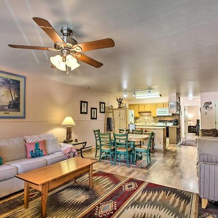 Red River Ski Condo On Main St - Mtn View! Exteriör bild