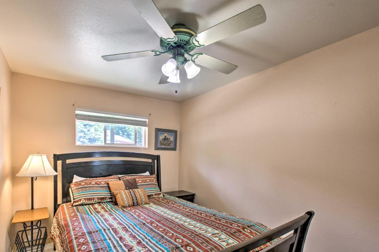 Red River Ski Condo On Main St - Mtn View! Exteriör bild